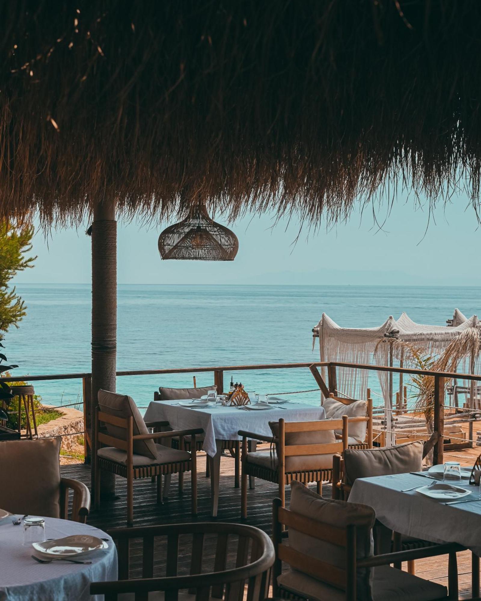 Beyond A Luxury Boutique Hotel Dhërmi Buitenkant foto